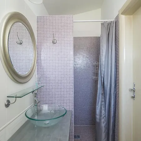 & Buoni Amici Guest house Murine